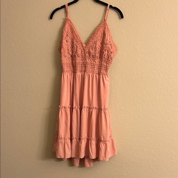 Wish Dresses & Skirts - Ecowish Coral Lace Mini Dress
Size Large